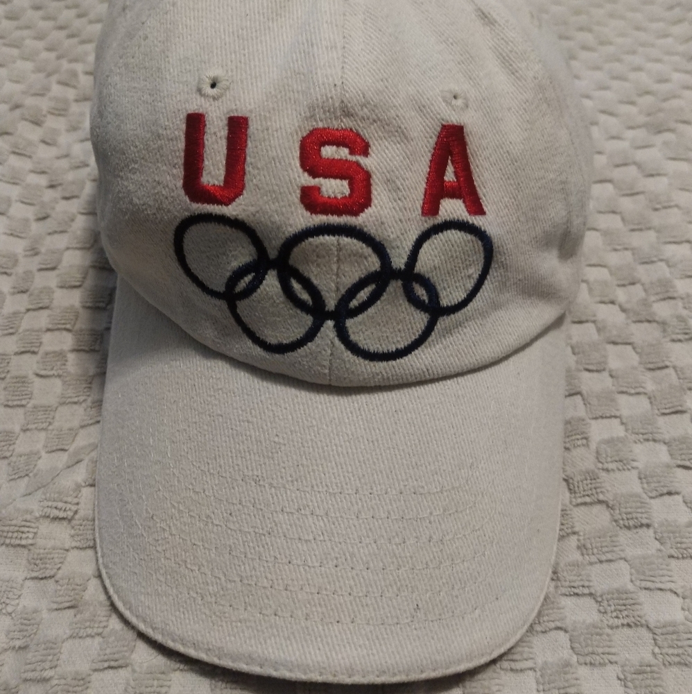 Men hat